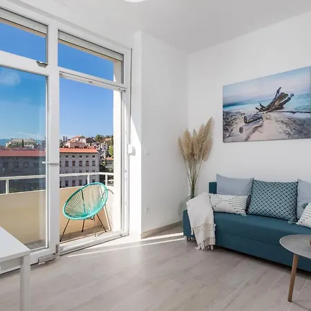 Balcony Apartment Pampas Rijeka Exterior photo