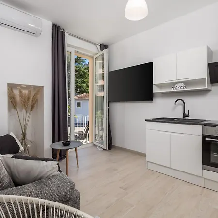 Balcony Apartment Pampas Rijeka Exterior photo