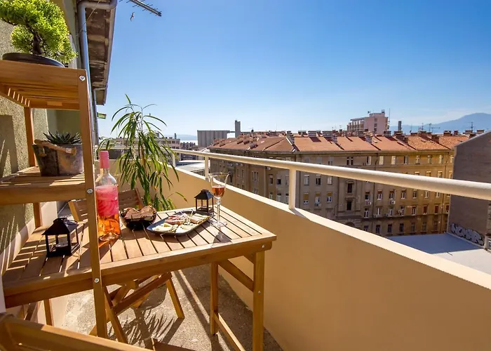 Balcony Apartment Pampas